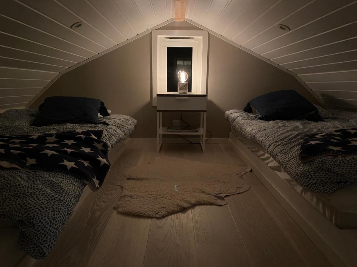 Attefallshus Pa Aengoe I Kalmar Buitenkant foto