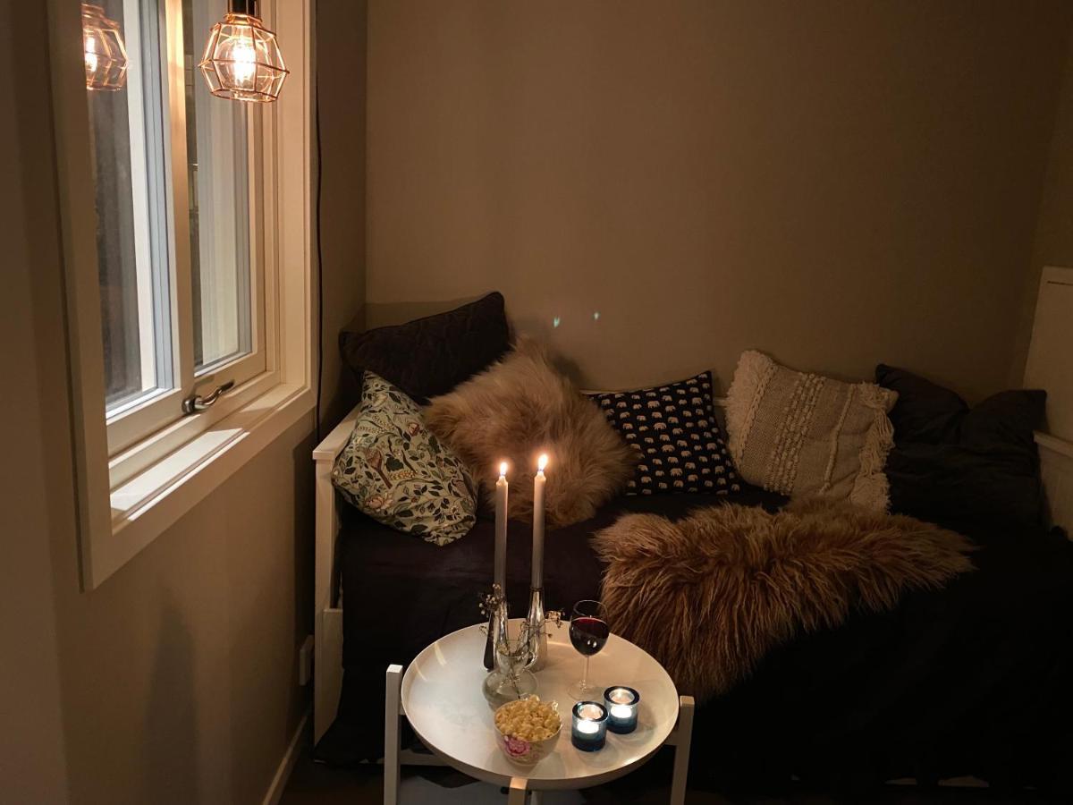 Attefallshus Pa Aengoe I Kalmar Buitenkant foto